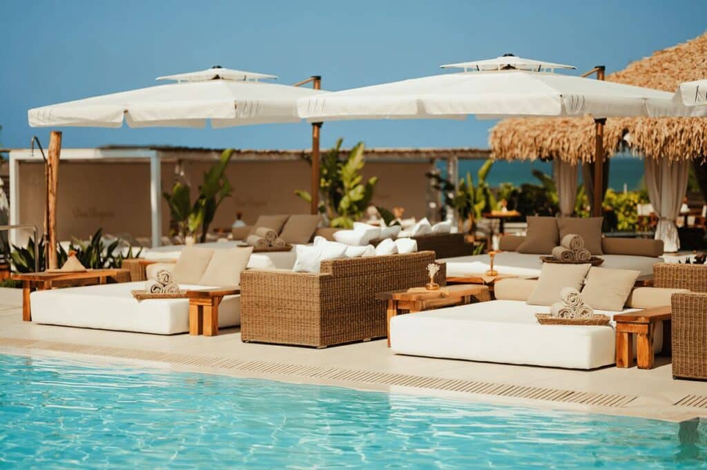 parasols jardins piscines